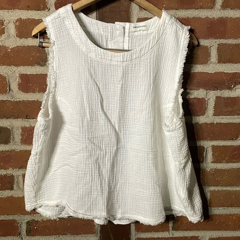 Thread & Supply white tank, light weight, buttons on back, cute shirt.